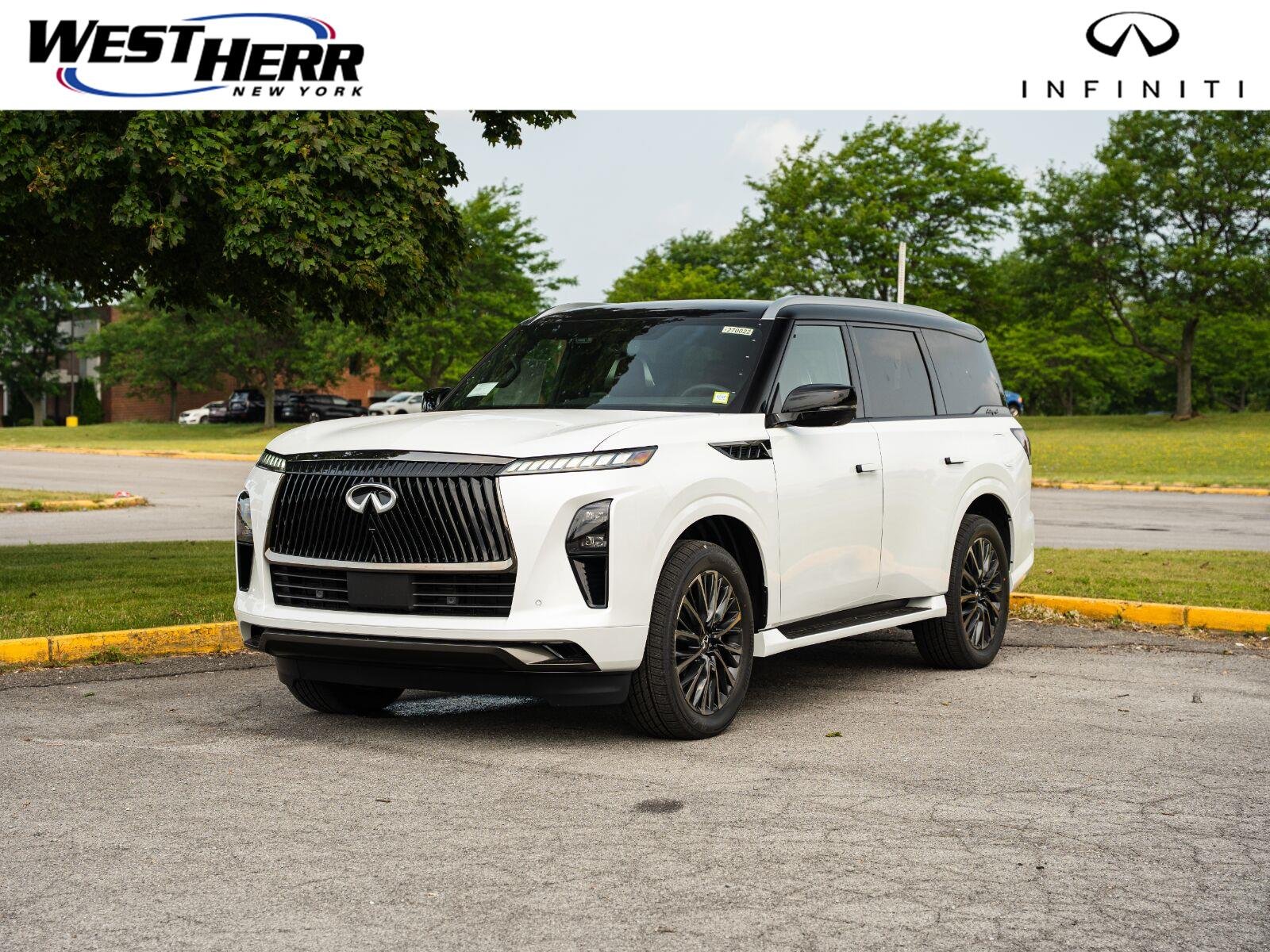 New 2027 2T RADIANT WHIT INFINITI Autograph 4WD image 1
