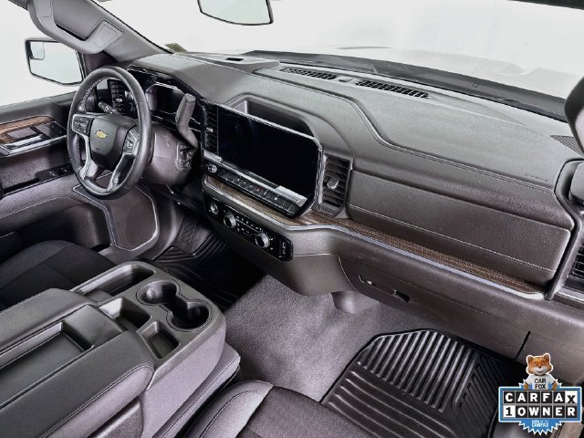 Used 2024 Black Chevrolet LT (2FL) image 30