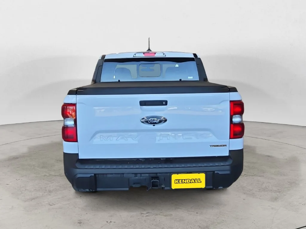 Used 2024 White Ford Lariat image 10