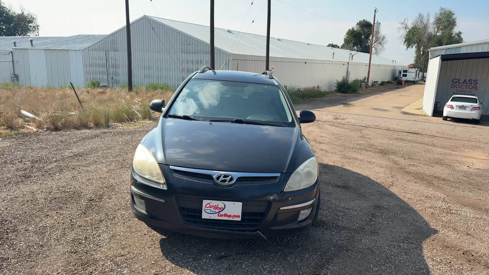 Used 2010 Gray Hyundai GLS image 2