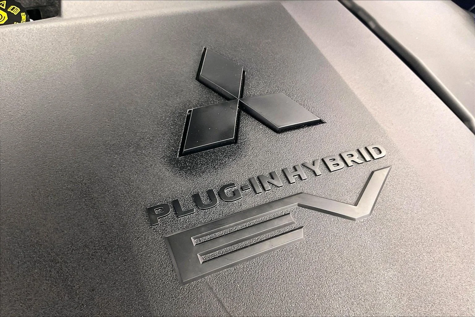 2023 Mitsubishi Outlander Plug-In Hybrid SE - Photo 31