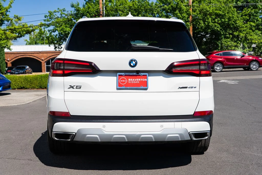 Used 2023 White BMW xDrive45e image 5
