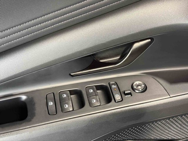 Used 2025 Amazon Gray Hyundai SEL Sport image 13