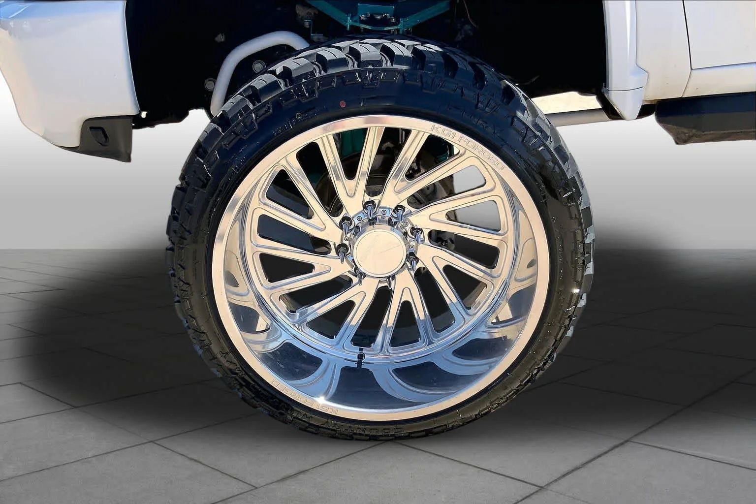 Used 2022 Summit White Chevrolet LTZ image 11
