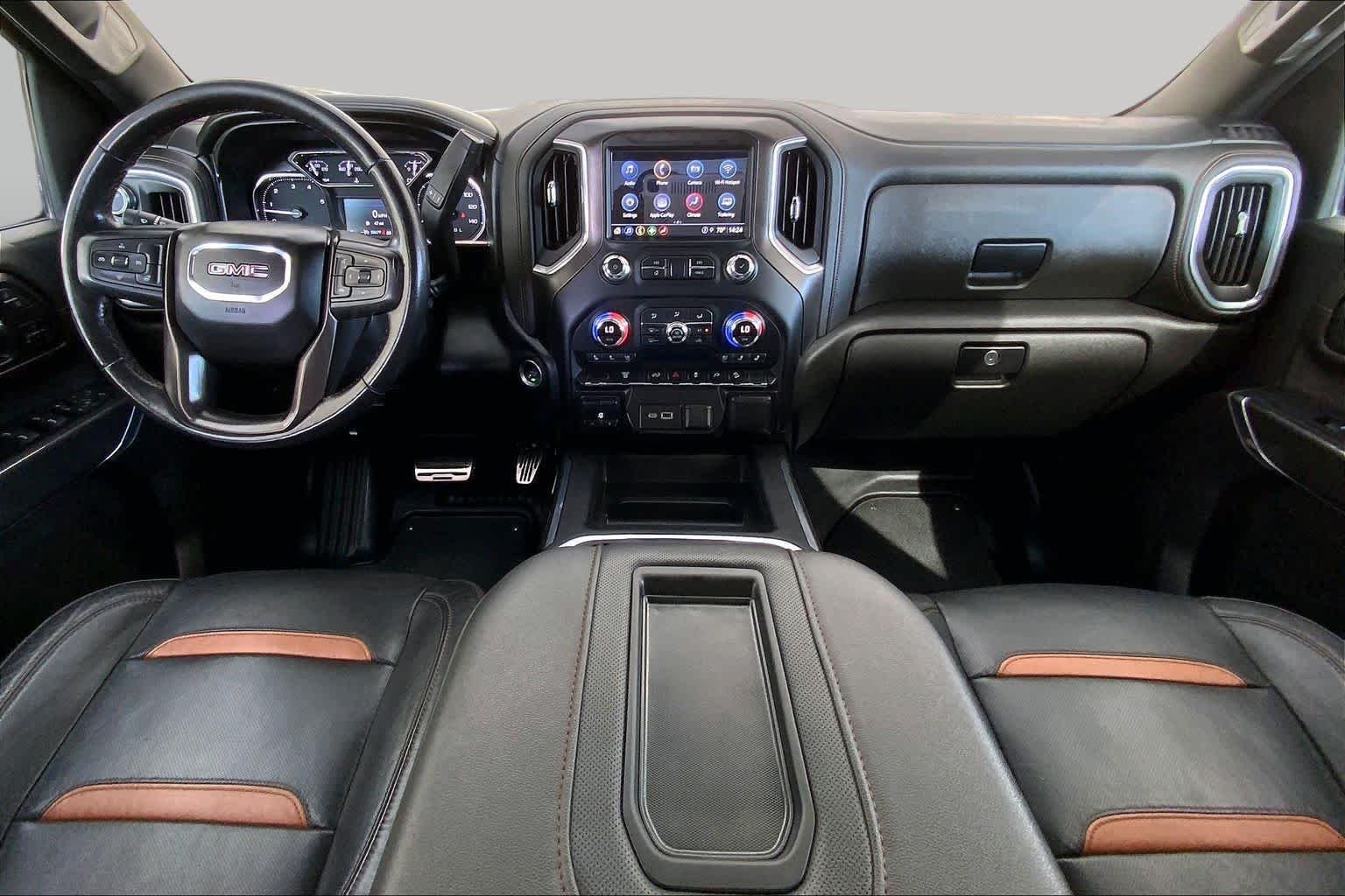 Used 2022 Onyx Black GMC AT4 image 16