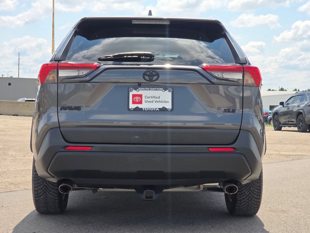 Certified Used 2022 Magnetic Gray Metallic Toyota XLE image 22