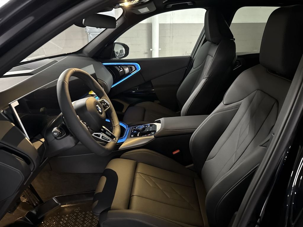 New 2026 Black Sapphire Metallic BMW 30 xDrive image 11