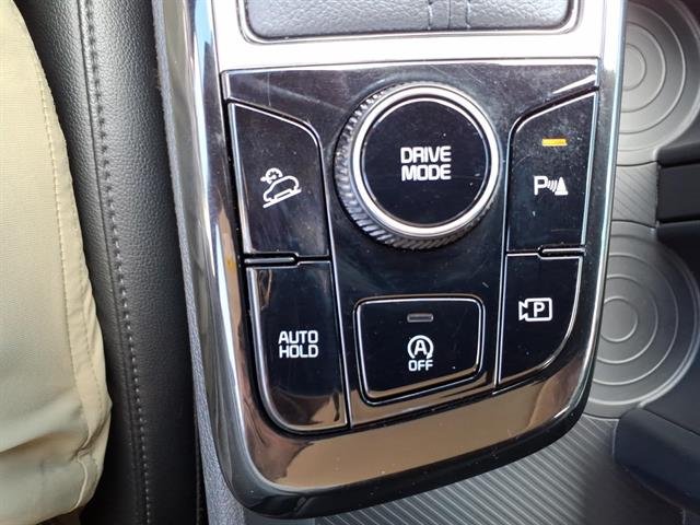 Used 2023 Glacial White Pearl Kia SX-Prestige image 13