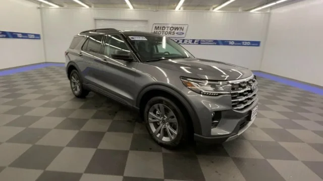 New 2026 Carbonized Gray Metallic Ford Active image 2