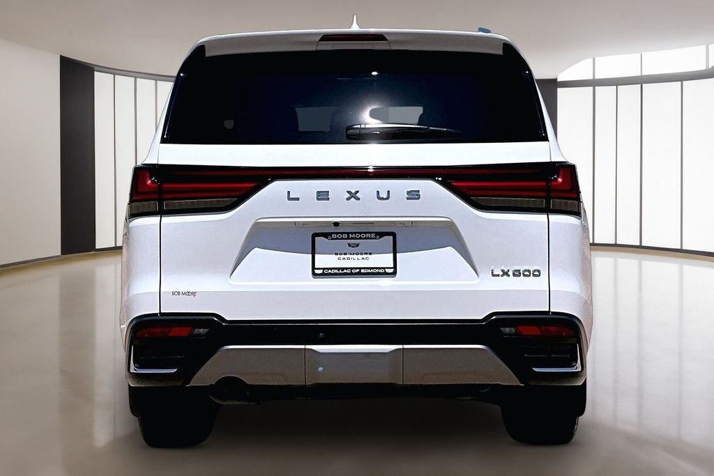 Used 2024 White Lexus 600 Luxury image 4
