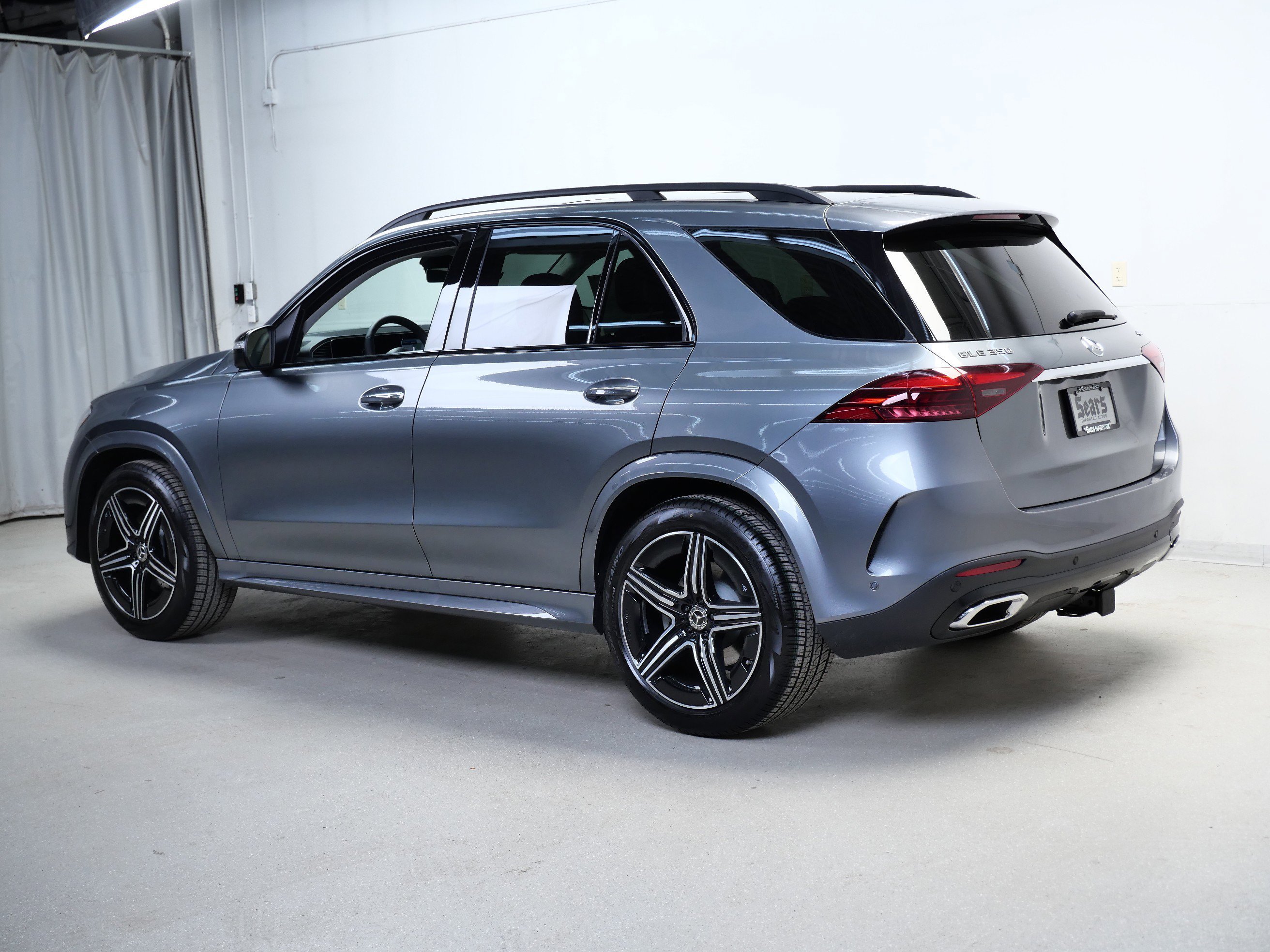 New 2026 Selenite Grey Metallic Mercedes-Benz GLE 350 image 6