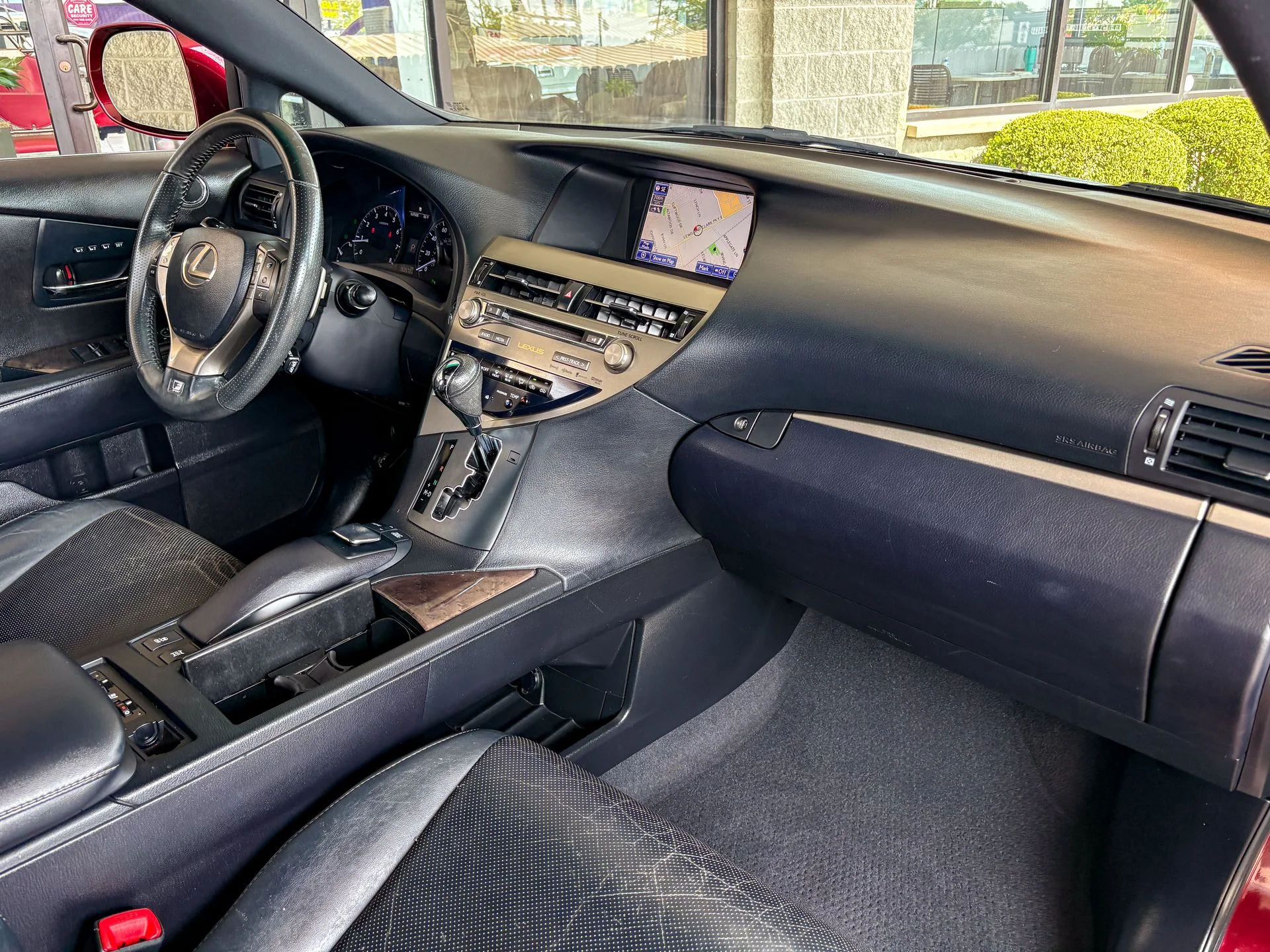 Used 2013 Red Lexus 350 F Sport image 29