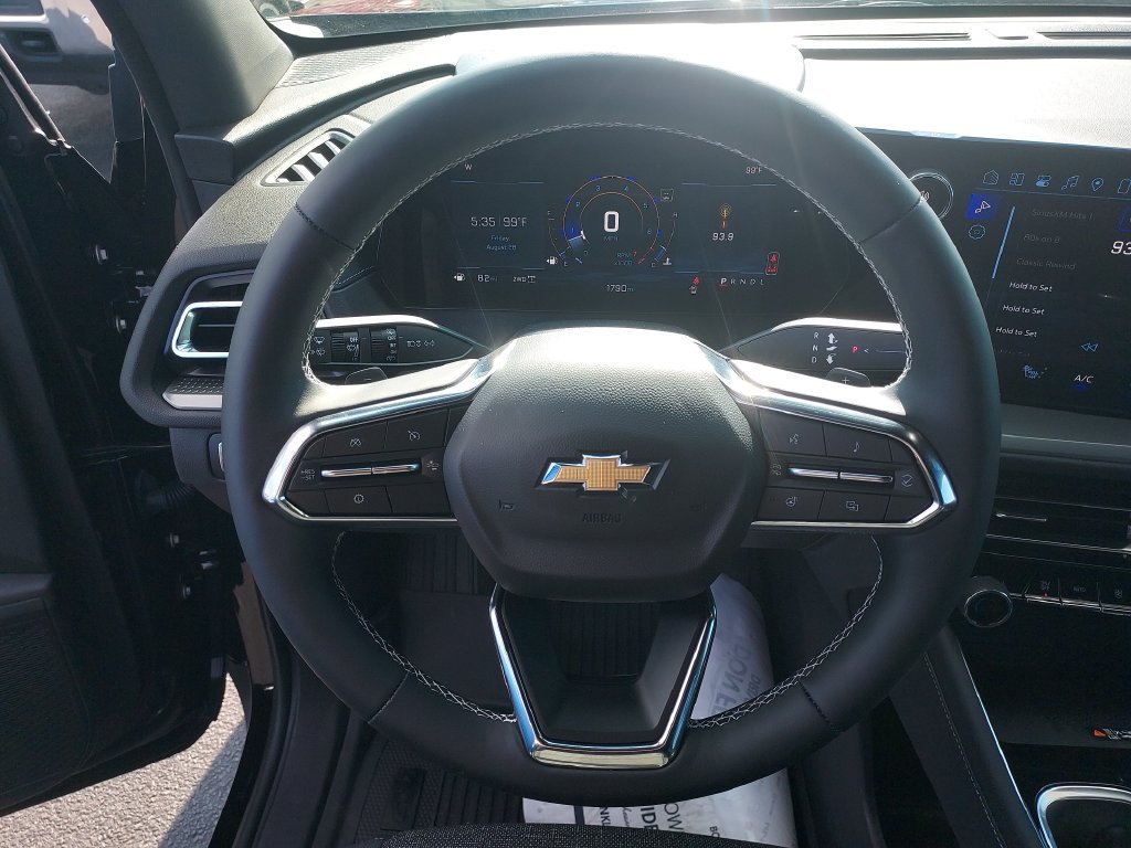 Used 2025 Black Chevrolet LT image 19