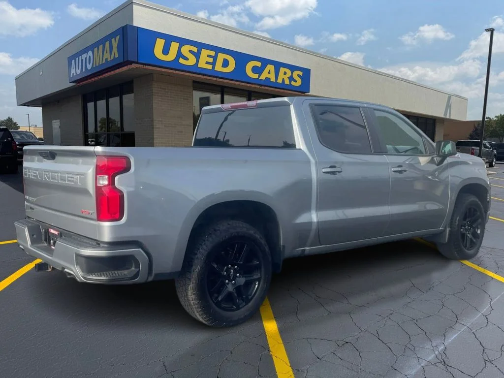 Used 2023 Sterling Gray Metallic Chevrolet RST image 5