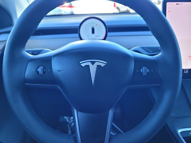Used 2024 White Tesla Long Range image 25