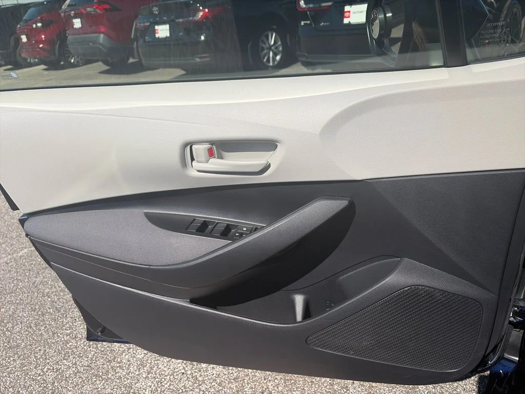 Used 2024  Toyota LE image 12