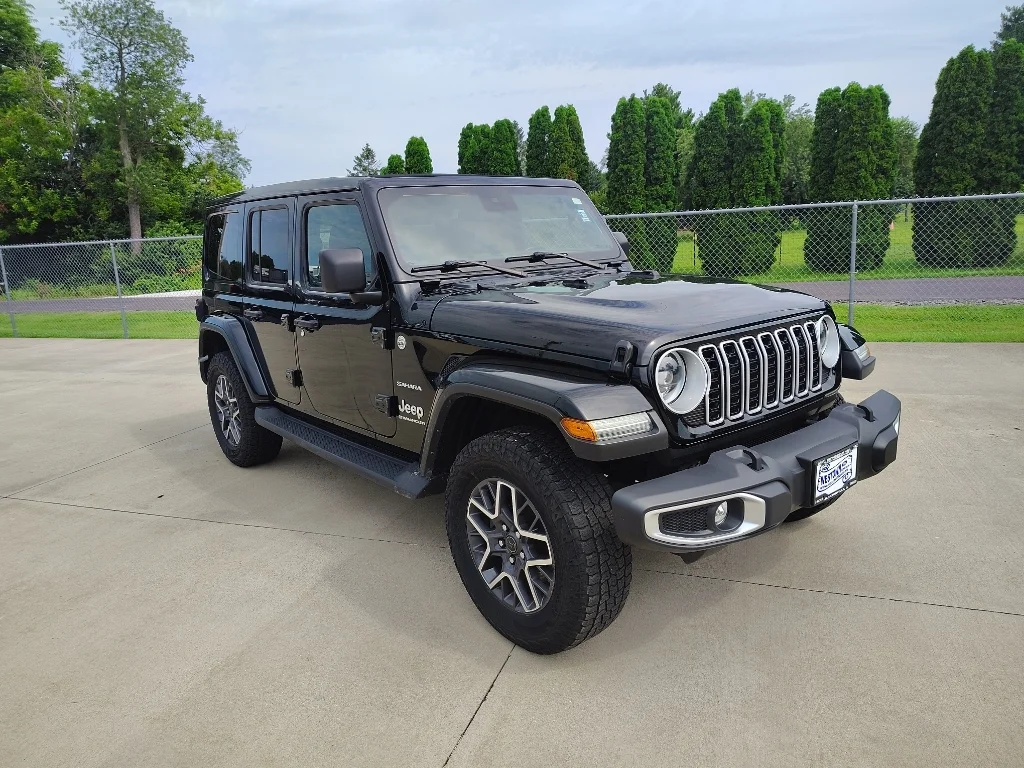 Used 2024 Black Clearcoat Jeep Sahara image 23