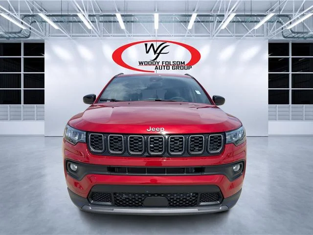 New 2026 Red Hot Pearl-Coat Exterior Paint Jeep Latitude image 8