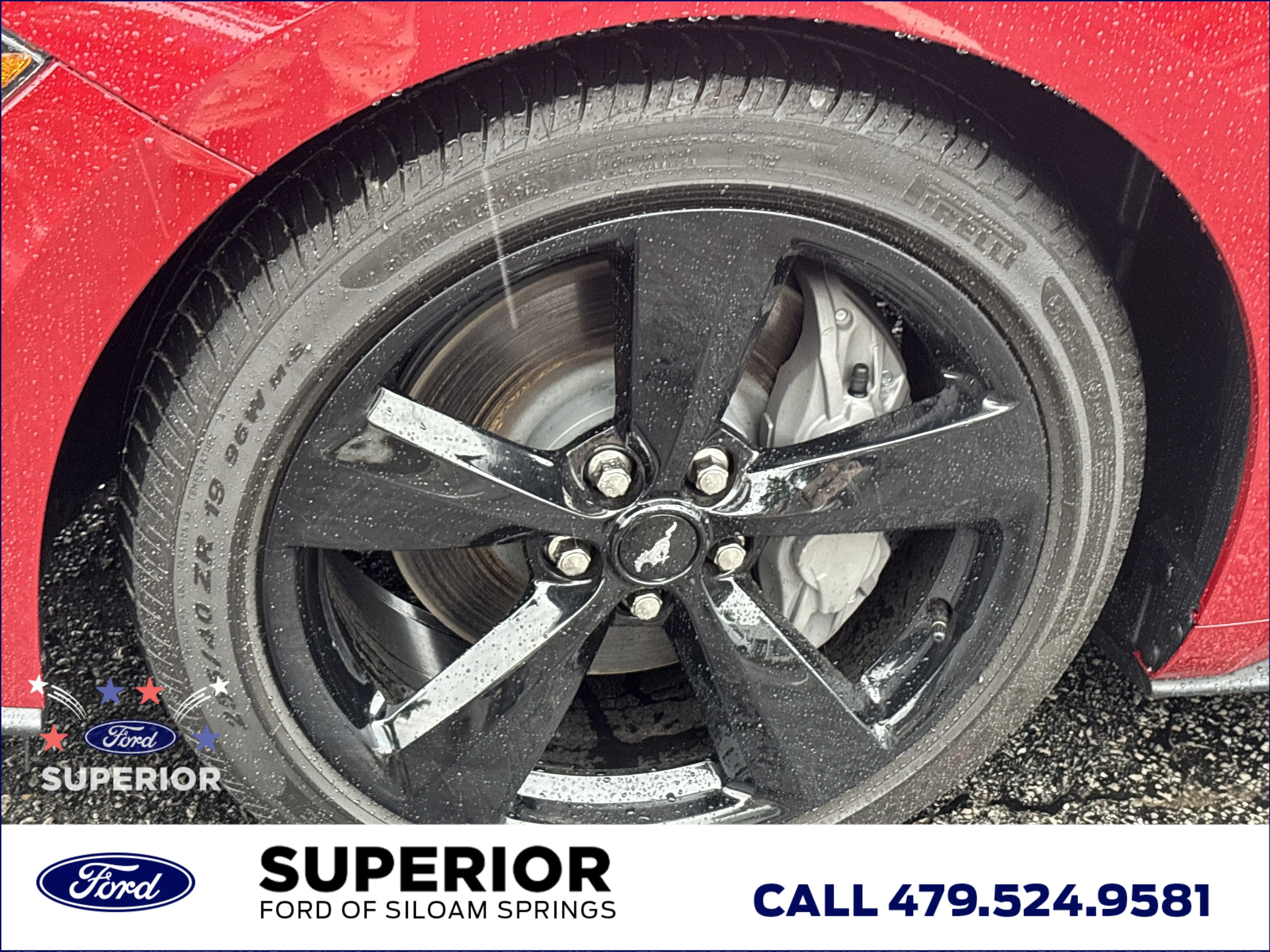 Used 2022 Rapid Red Metallic Tinted Clearcoat Ford GT image 10