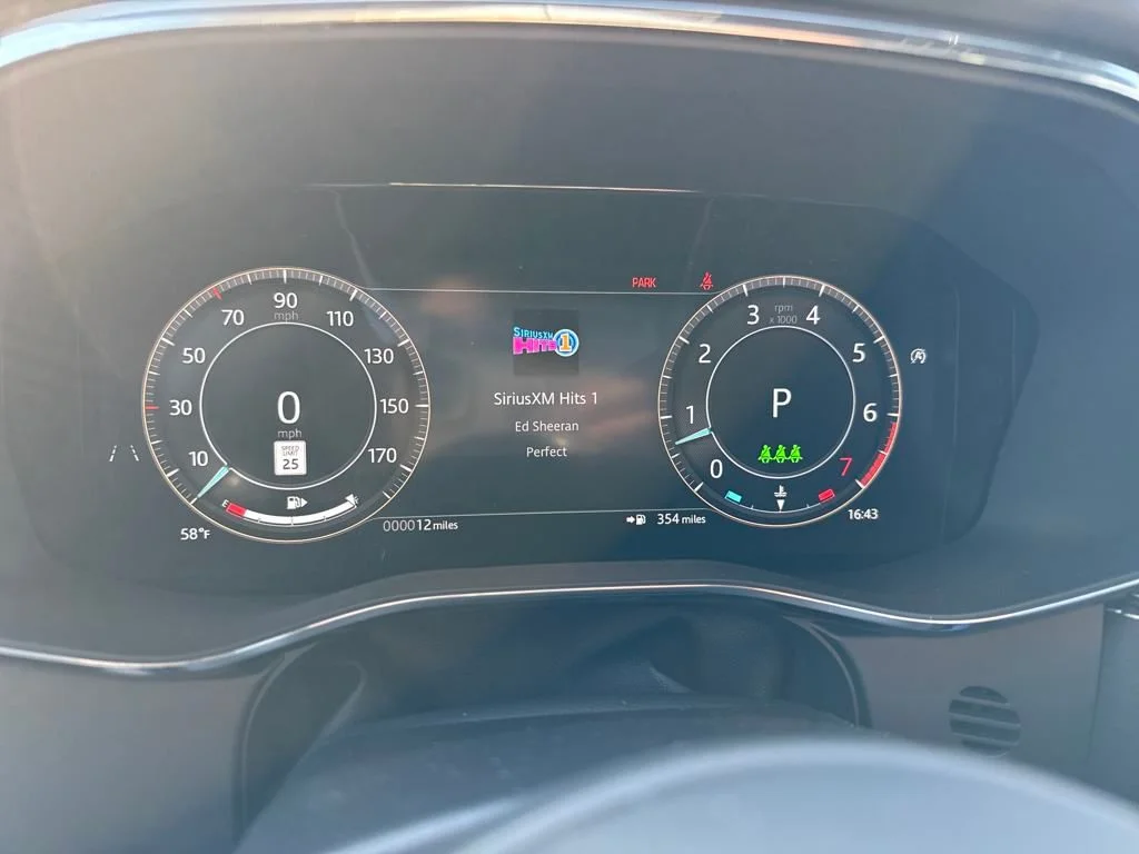 2026 Jaguar F-Pace R-Dynamic S - Photo 22