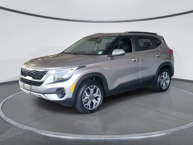 Certified Used 2022 Gray Kia EX image 5