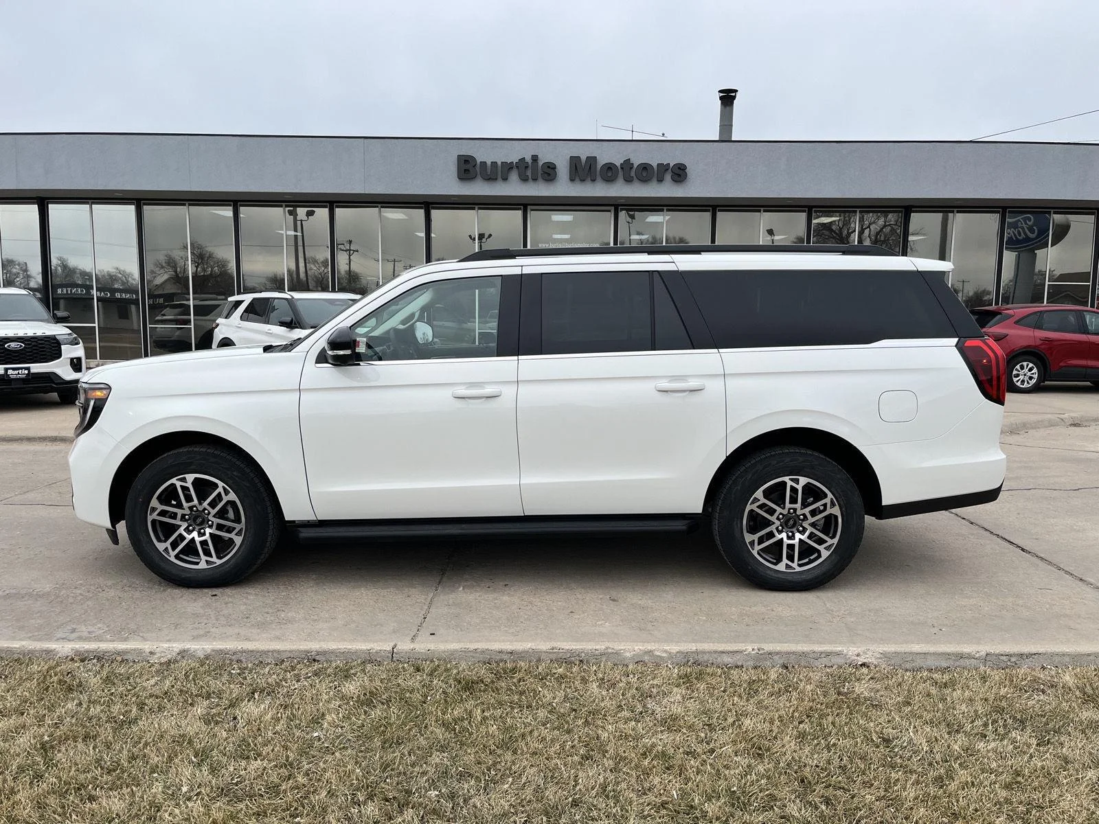 2026 Ford Expedition Active MAX 4x4's photo
