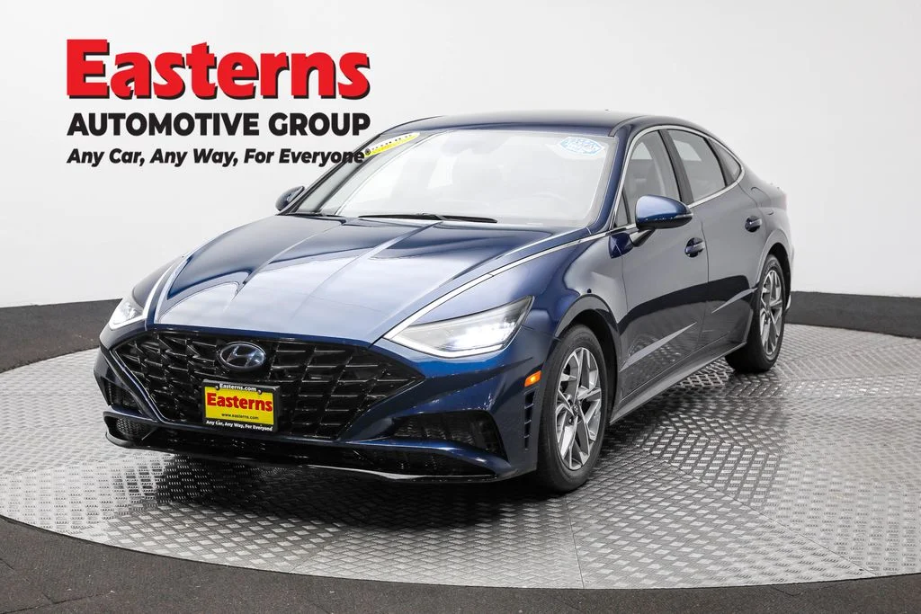 Used 2020 Blue Hyundai SEL image 1