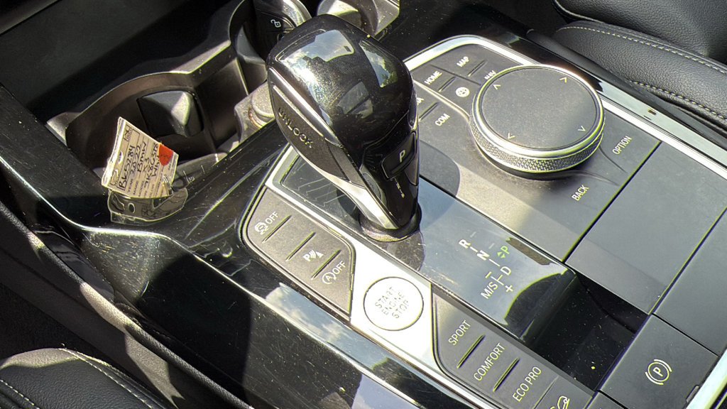 Used 2022 Alpine White BMW xDrive30i image 18
