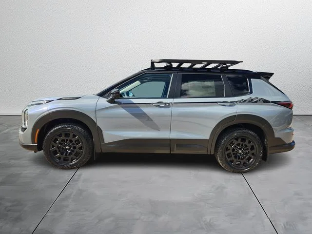 New 2026 Gray Mitsubishi TRAIL EDITION S-AWC image 3