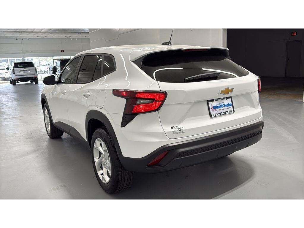 2026 Chevrolet Trax LS - Photo 7