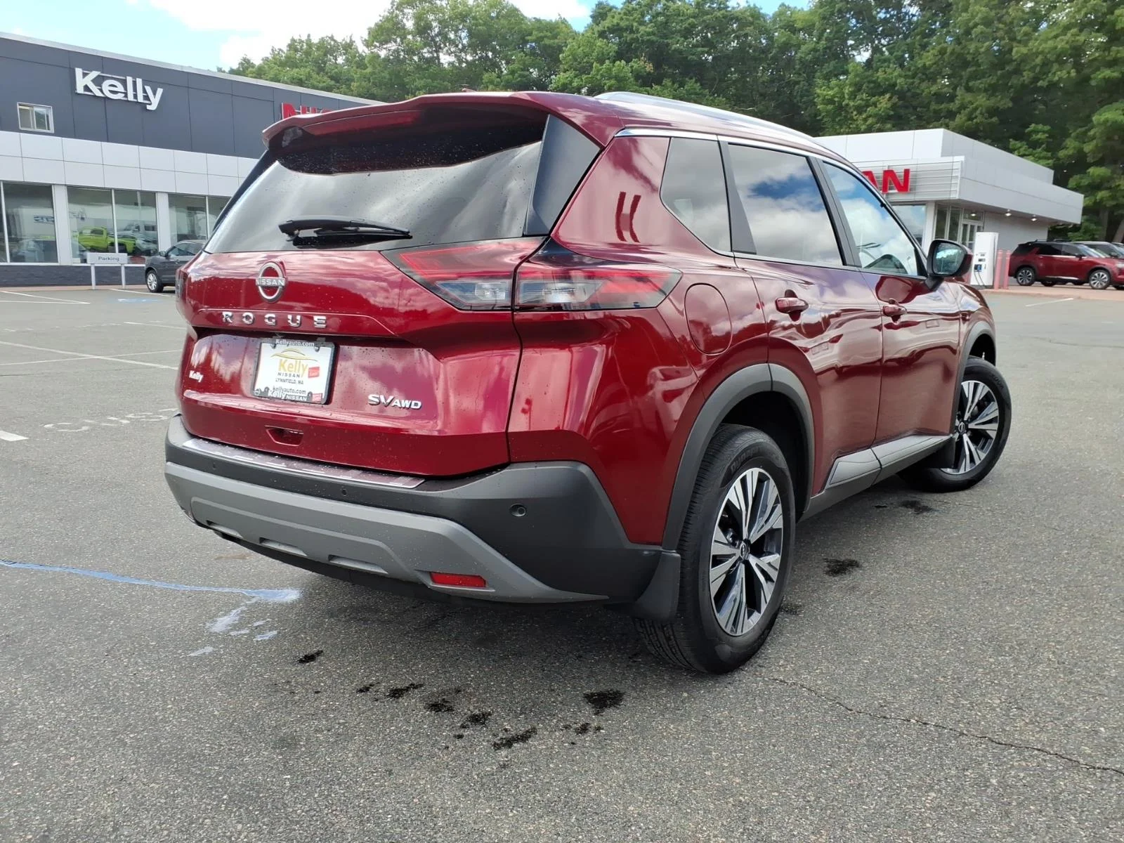 Certified Used 2023 Scarlet Ember Tintcoat Nissan SV image 5