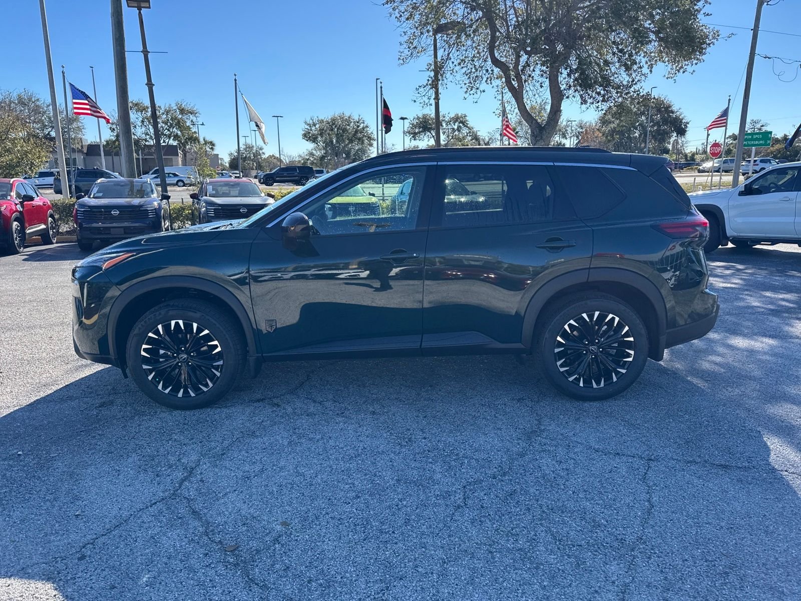 New 2026 Nissan Rogue Dark Armor 4D Sport Utility