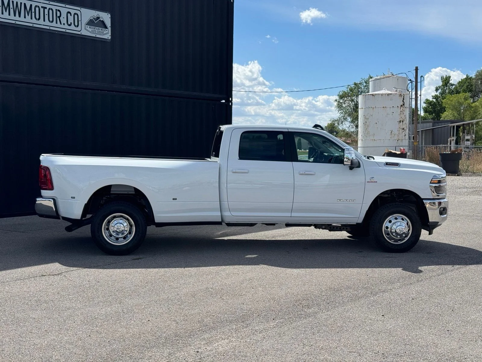 New 2027 Bright White Clearcoat RAM Laramie image 5