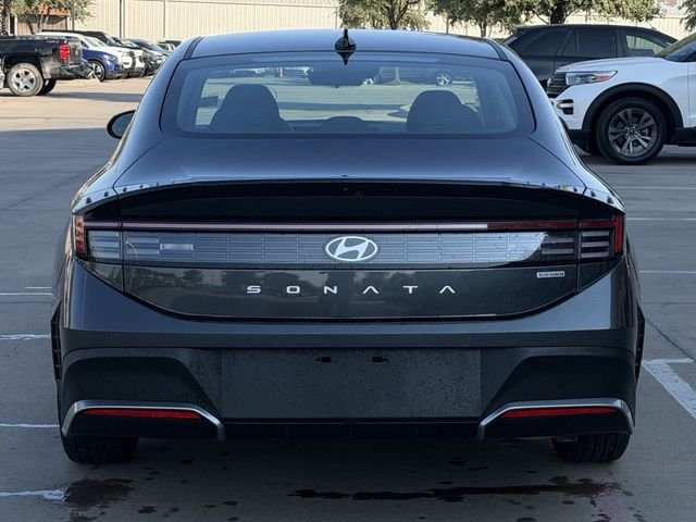 Used 2026 Gray Hyundai Blue image 5