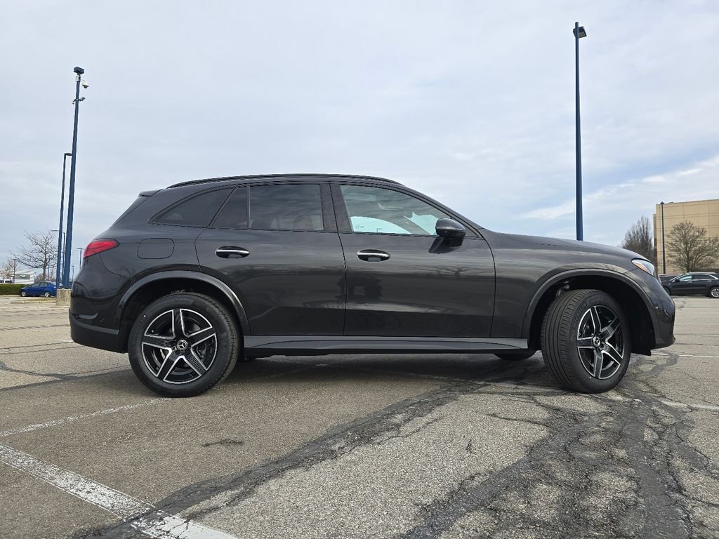 New 2026 Graphite Grey Metallic Mercedes-Benz GLC 300 image 18