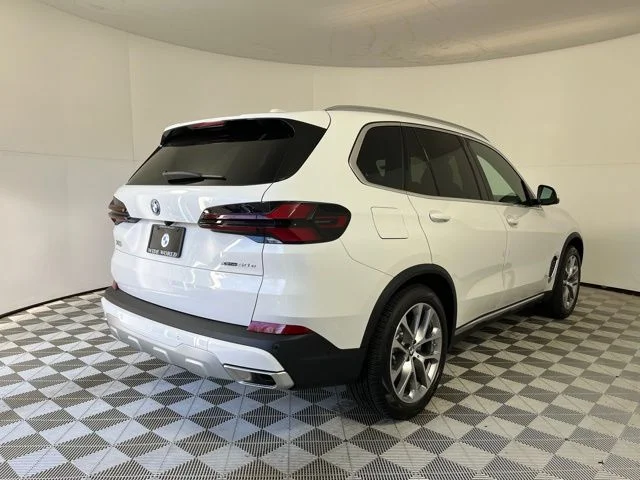 New 2026 Alpine White BMW xDrive50e image 7