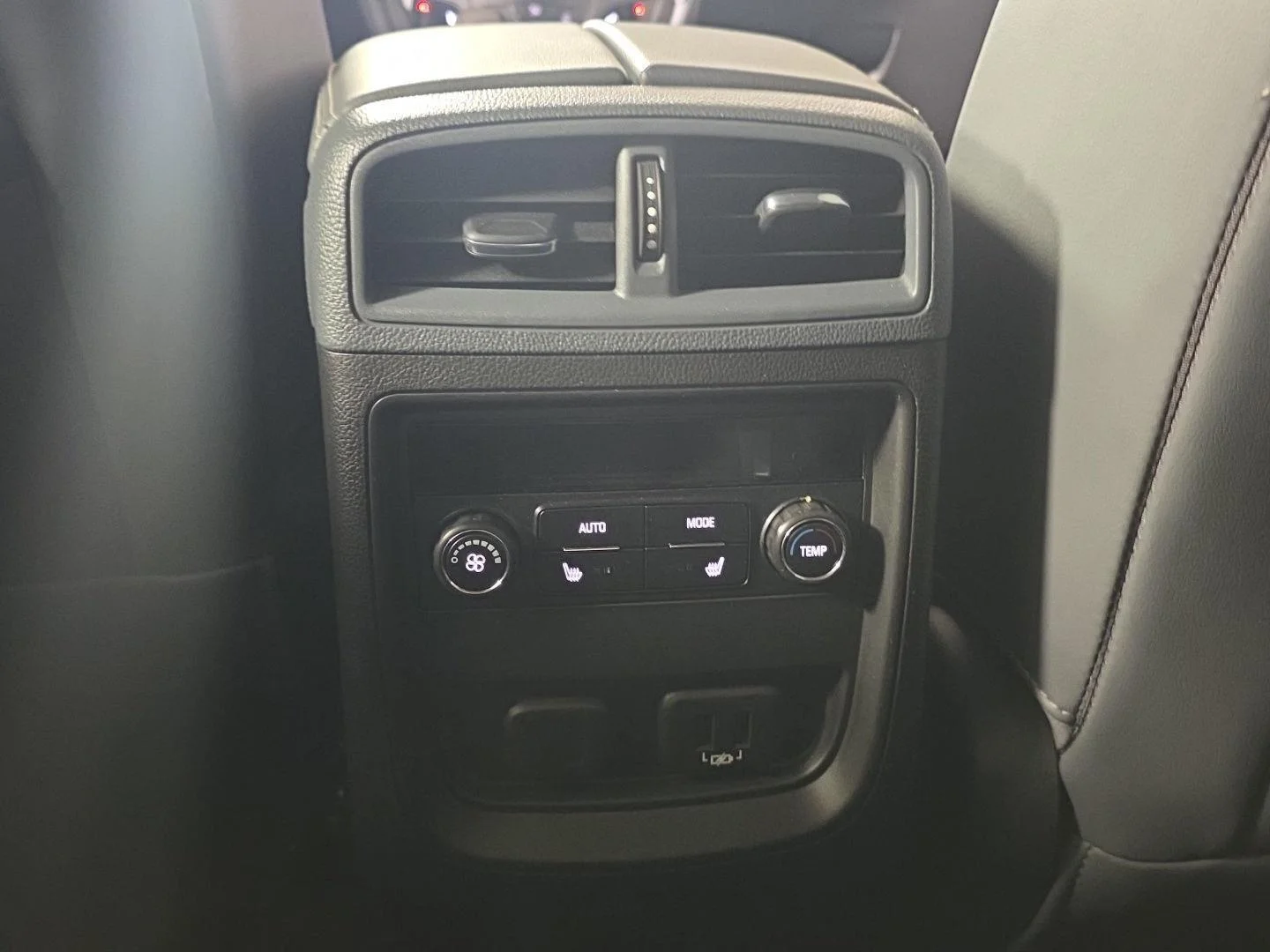Used 2020 Ebony Twilight Metallic Buick Premium image 26