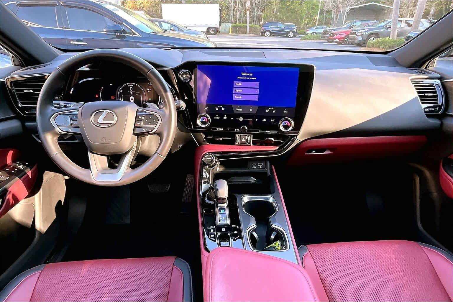 2024 Lexus NX Hybrid 350h - Photo 16