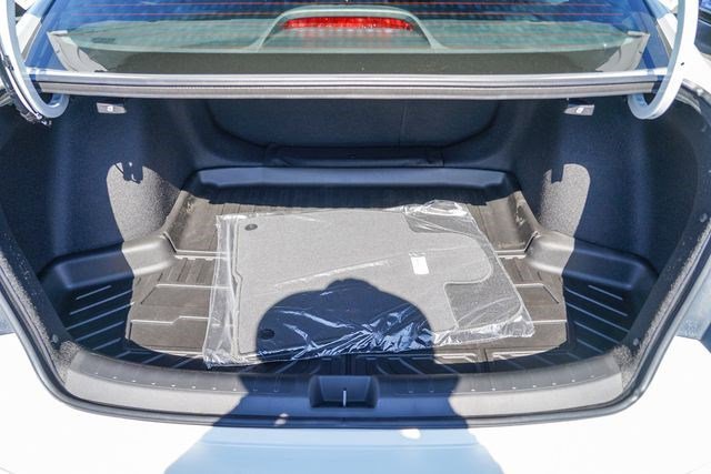 Used 2026 Platinum White Pearl Honda Sport image 12