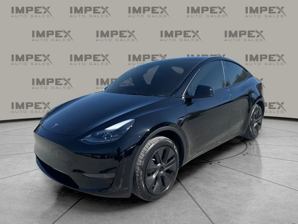 Used 2025 Black Tesla Long Range image 1
