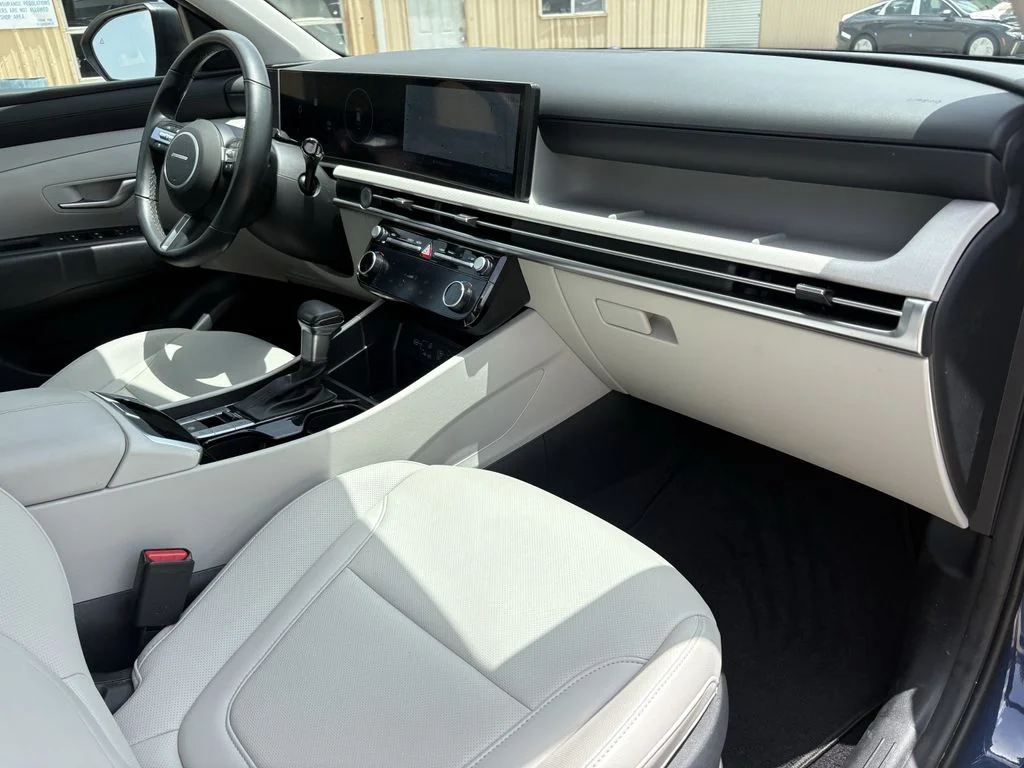 Used 2025 Atlantis Blue Hyundai SEL Convenience image 30