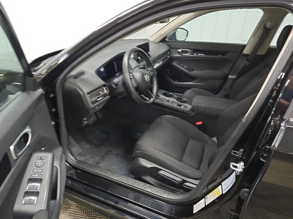 Used 2023 Black Honda EX image 29