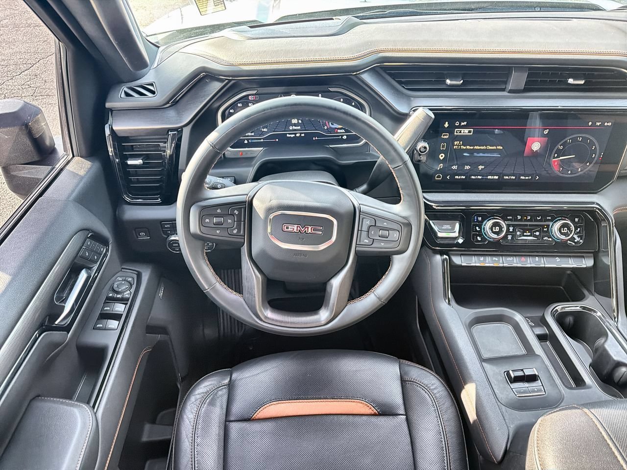 Used 2024 Sterling Metallic GMC AT4 image 10