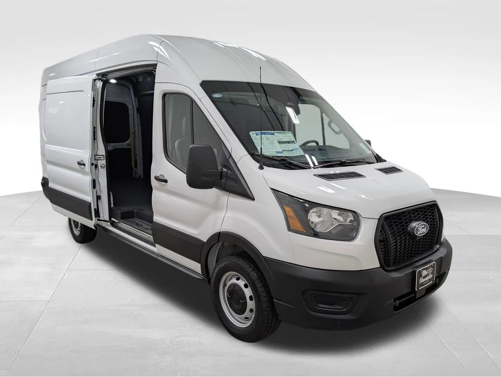 New 2026 Oxford White Ford Cargo Van image 15