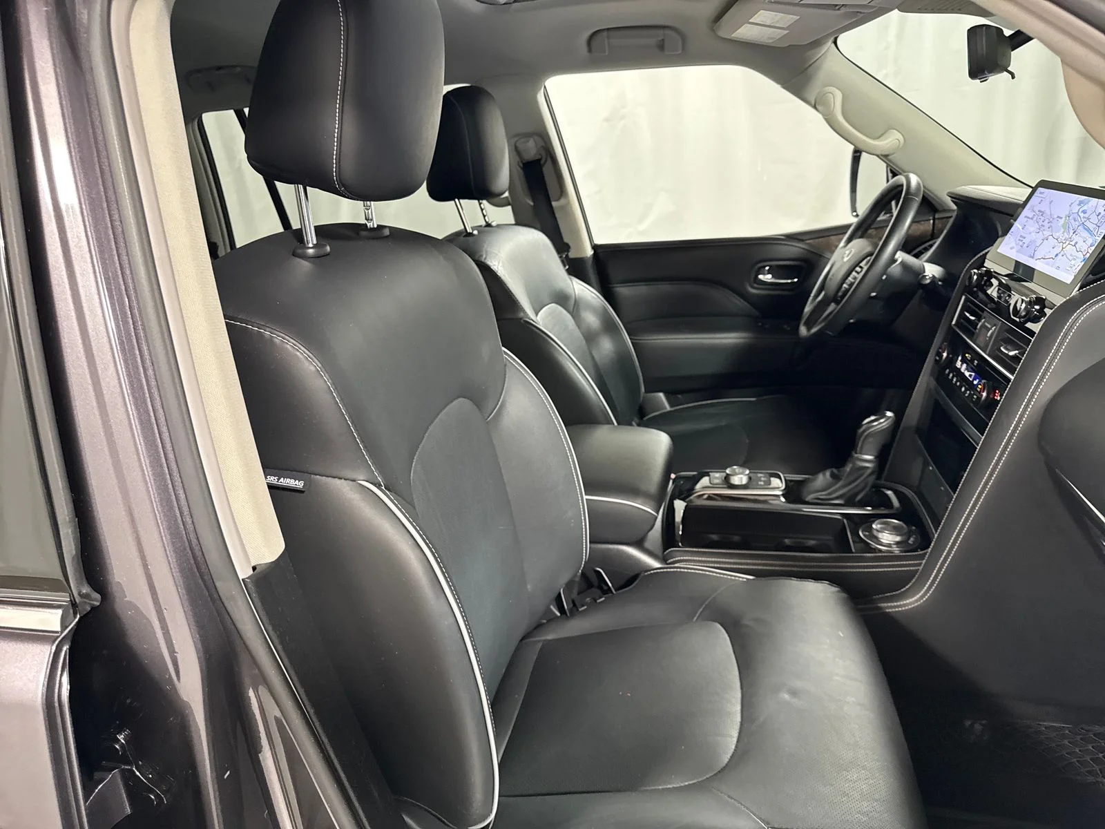 Certified Used 2023 Gray INFINITI Premium Select image 29