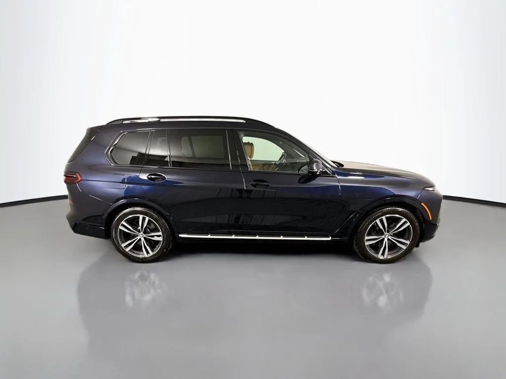 Used 2026 Black BMW xDrive40i image 8