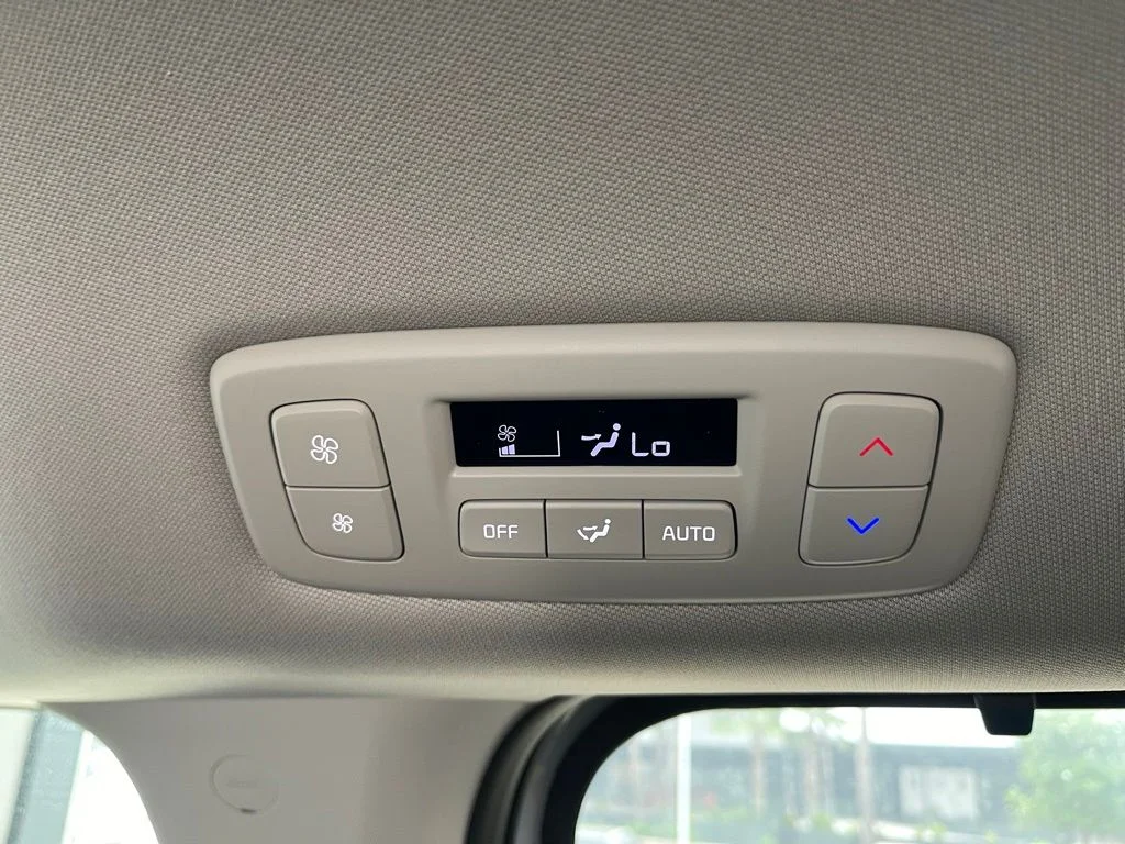 New 2026 White Kia EX image 31