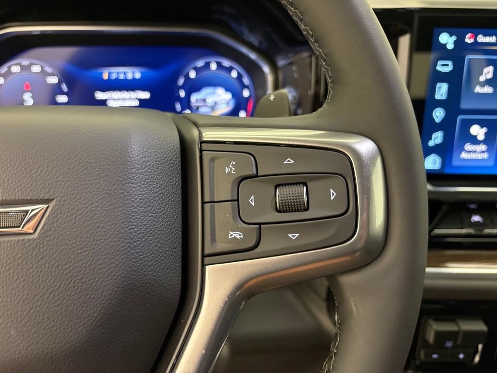 New 2026 Summit White Chevrolet LT Trail Boss image 5