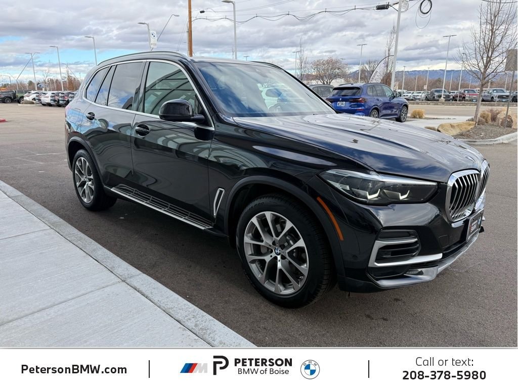 Used 2023 Black Sapphire Metallic BMW xDrive40i image 6