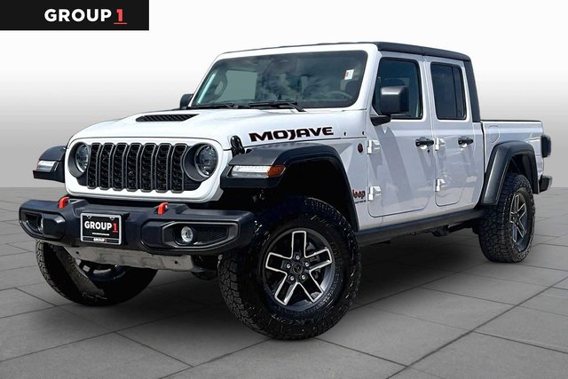 Pre-Owned 2026 Jeep Gladiator Mojave 4WD Crew Cab Pickup